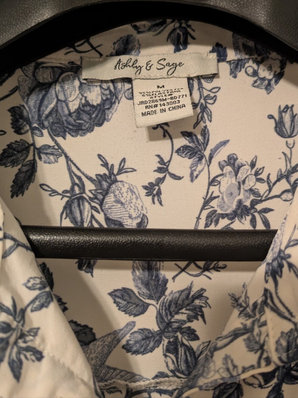 Ashley & Sage Blue Floral Button-Up Dress With Tie Belt Size M 3/4 Sleeve - Picture 2 of 4